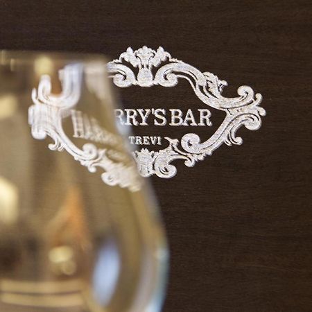 Harry'S Bar Trevi Luxury Apartments - Spagna روما المظهر الخارجي الصورة