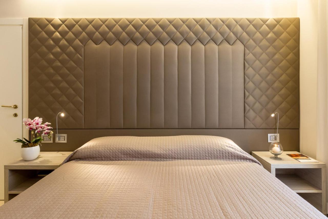 Harry'S Bar Trevi Luxury Apartments - Spagna روما المظهر الخارجي الصورة